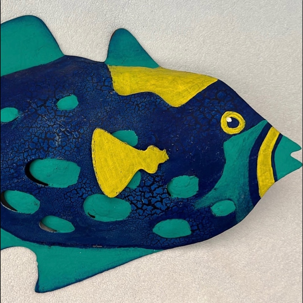 3D hand painted metal colorful ocean fish wall decor